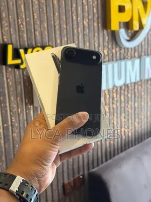 Apple iPhone Air 256GB (Used)