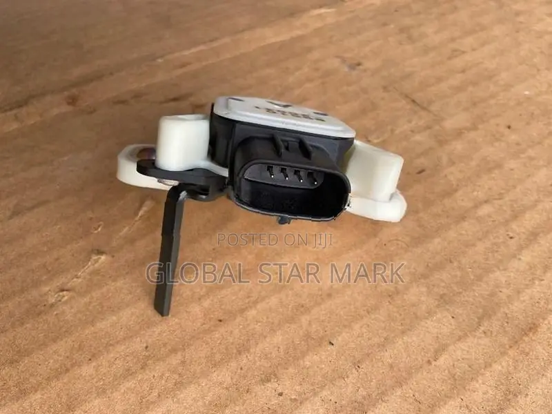 Toyota Prius ZVW30 (2009–2015) Brake Pedal Stroke Sensor – Recondition