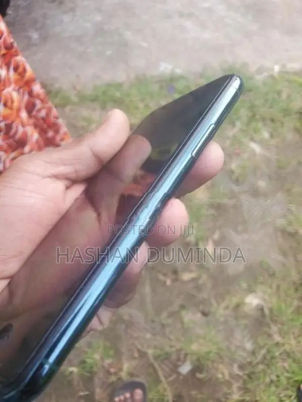 Apple iPhone 11 Pro 256GB (Used)