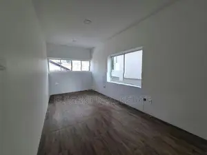 Commercial Property for Rent in Colombo 07 (A6102)