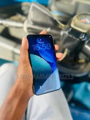 Apple iPhone 11 Pro 256GB (Used)