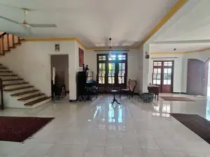 2 Storey House for Rent in Lake Road, Boralesgamuwa- EH372