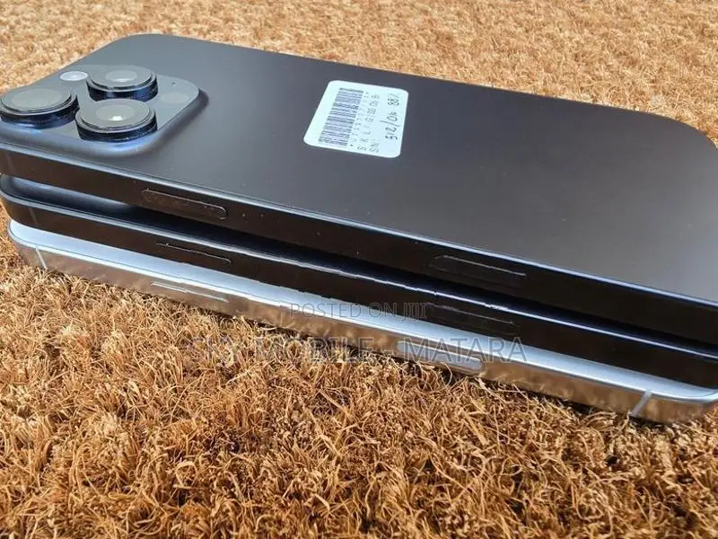Apple iPhone 16 Pro Max 256GB (Used)
