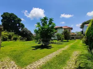 2 Storey House for Rent in Lake Road, Boralesgamuwa- EH372