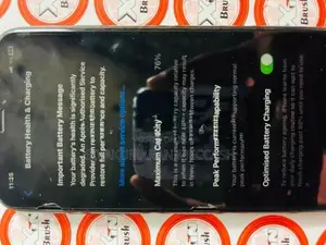 Apple iPhone XR (Used)