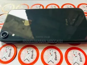 Apple iPhone XR (Used)