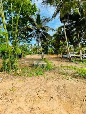 Tourism Land for Sale (midigama)