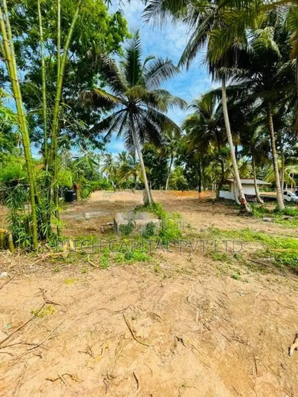 Tourism Land for Sale (midigama)