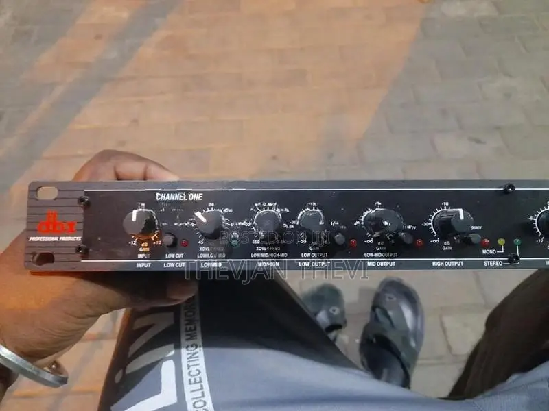 Studio Mixer