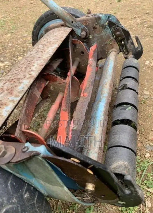 English Built Cylinder Lawn Mower