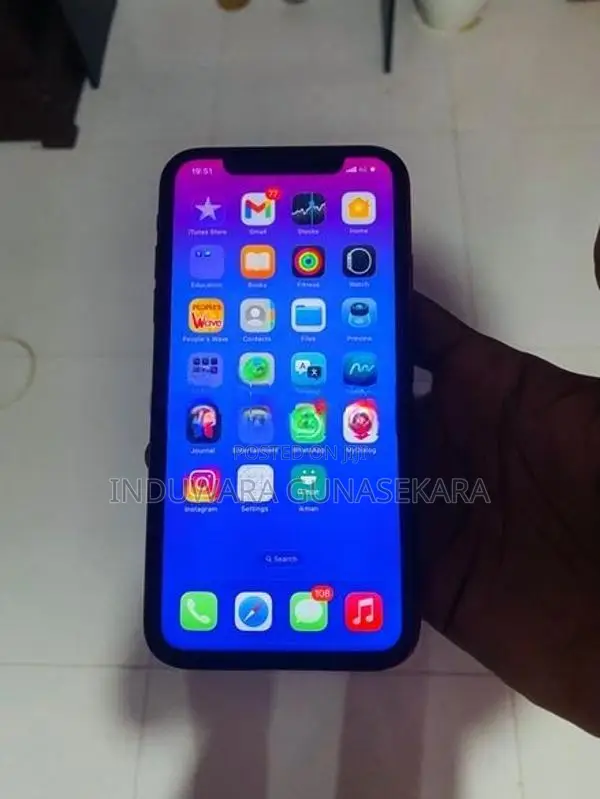 Apple iPhone 11 (Used)
