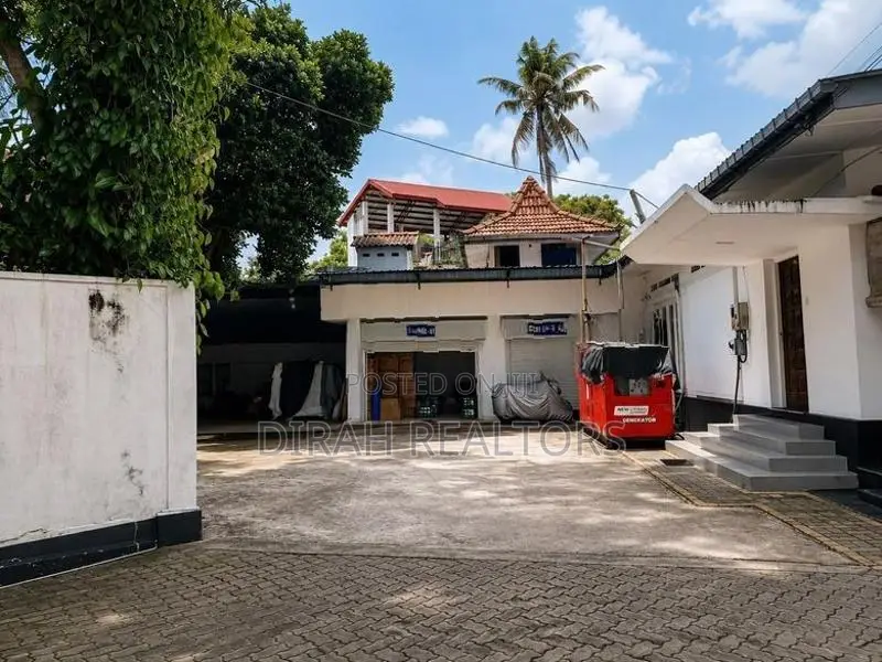 Commercial Building for Rent | Nugegoda (DP-007)