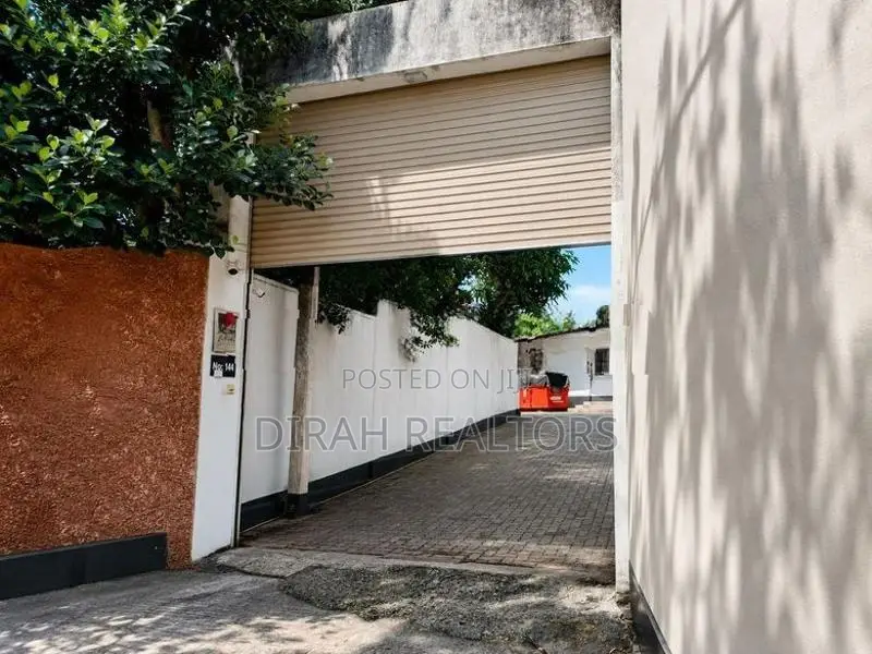 Commercial Building for Rent | Nugegoda (DP-007)