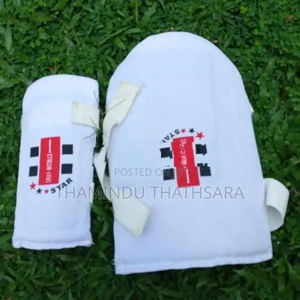 Kg Cricket Equipment Set