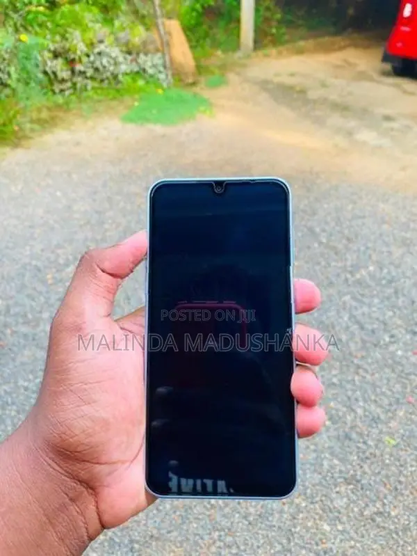 Samsung Galaxy M17 (Used)