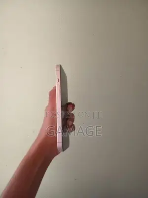 Apple iPhone 13 (Used)