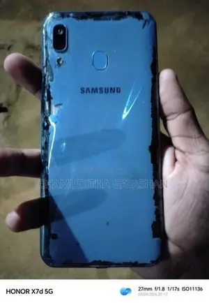 Samsung Galaxy A30 (Used)