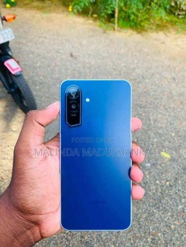 Samsung Galaxy M17 (Used)