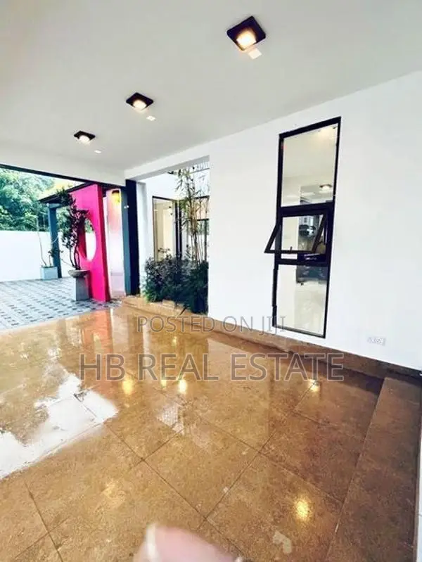 Newly Build Luxury Two Story House for Sale Kothalawala