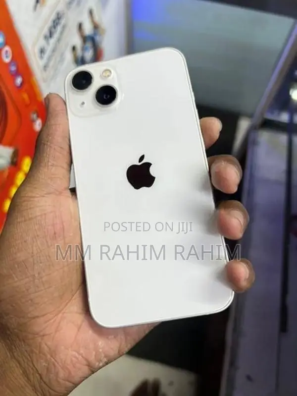 Apple iPhone 13 (Used)