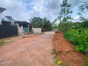 ( TS-1101) Valuable Residential Bare Land Sale in Godagama