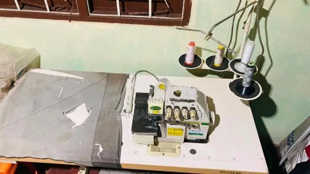 Zoje Sewing Machine