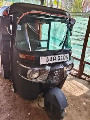Bajaj RE 2014