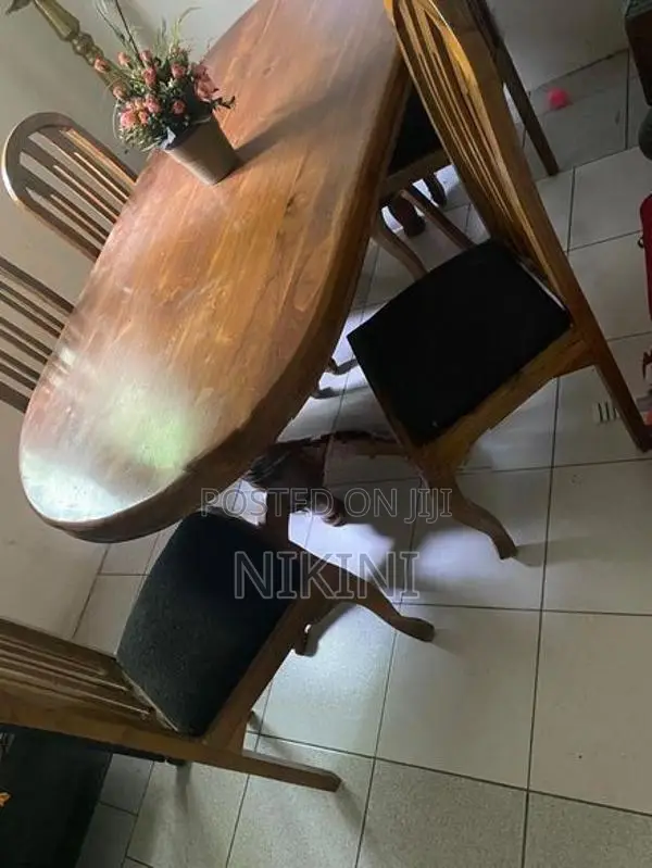 Teak Dinning Table with 6 Chairs