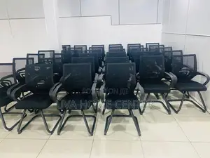 M1 Visitor Mesh Office Chair