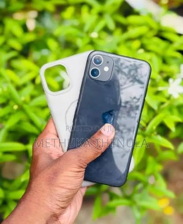 Apple iPhone 11 128GB (Used)