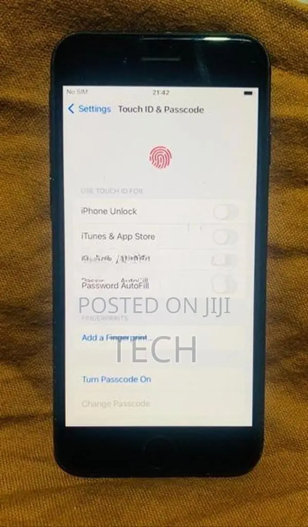 Apple iPhone 7 (Used)