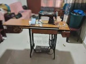 Singer Sewing Machine