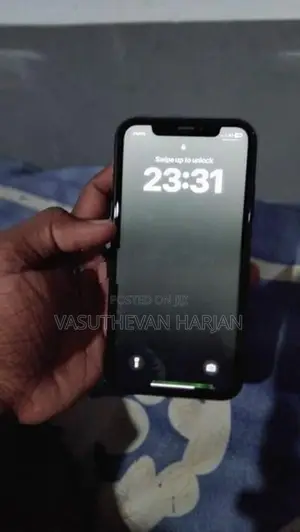 Apple iPhone XR (Used)