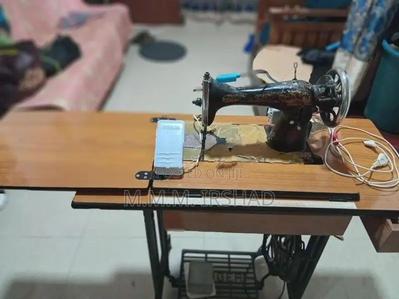 Singer Sewing Machine