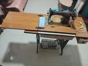 Singer Sewing Machine