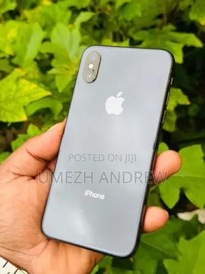 Apple iPhone XS (Used)
