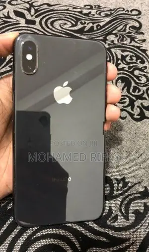 Apple iPhone XS (Used)