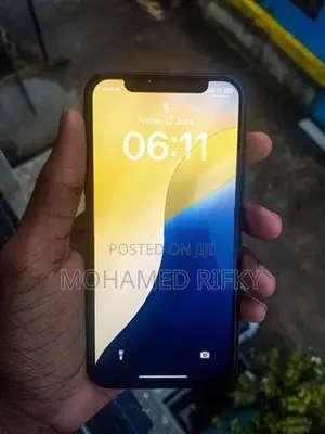 Apple iPhone XS (Used)
