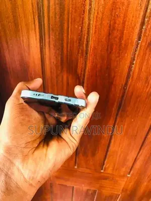 Apple iPhone 16 128GB (Used)