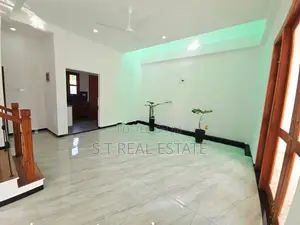 Modern Designed Luxury Three Story House For Sale In Piliyandala