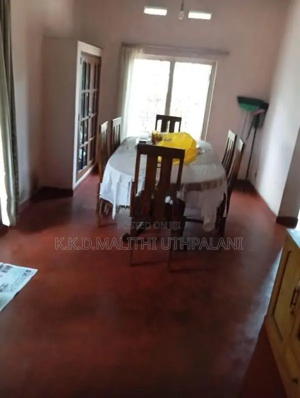 Fist Floor House for Rent Boralesgamuwa
