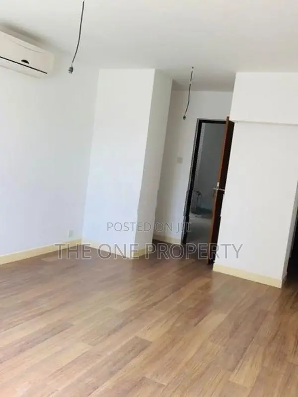 Brand New & Luxury 4 Bedroom duplex apartment for Sale - Colombo 5