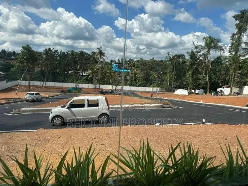 Kadawatha, Kirillawala Best Land for Sale