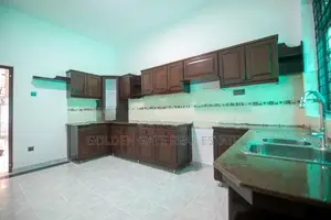 Kadawatha 9th Mile Post Two Storey Elegant House for Sale