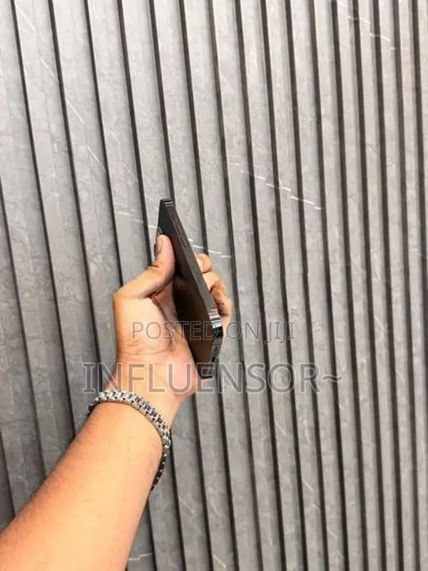 Apple iPhone 14 Pro 256gb (Used)