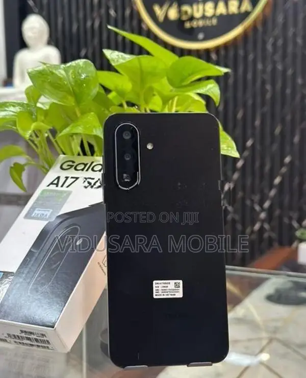 Samsung Galaxy A17 5G 8GB/128GB (Used)