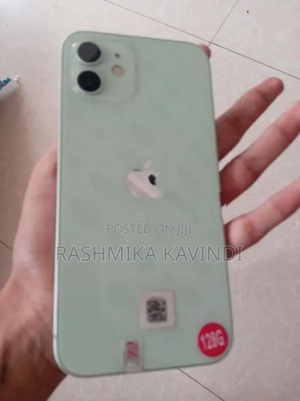 Apple iPhone 12 (Used)
