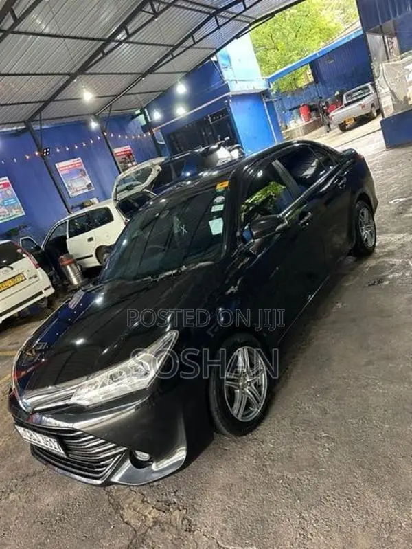 Toyota Axio 2016