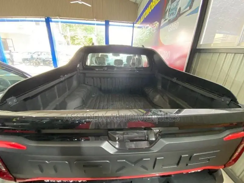 SAIC Maxus T90 Luxury 2025