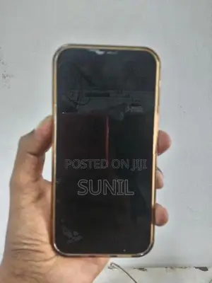 Apple iPhone 14 (Used)